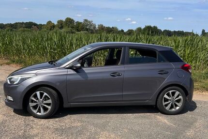 Hyundai i20 135.500 km 7.000 &euro; Kleve 47533