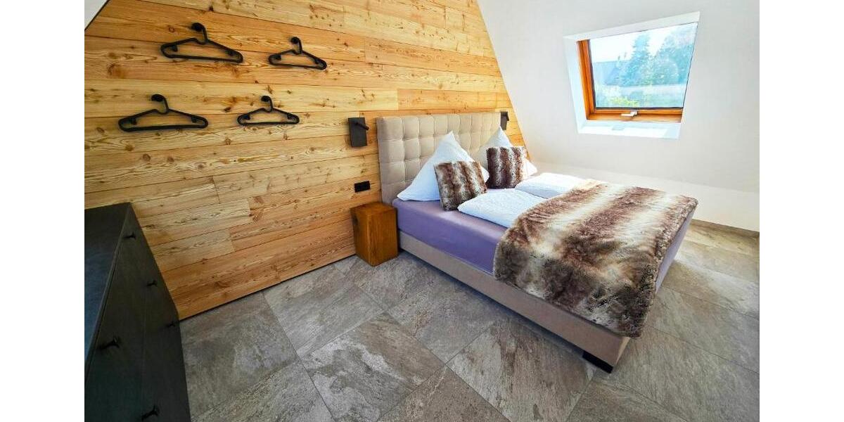 Dachgeschoßwohnung Meersburg - 2 Zimmer, 52 m&sup2;, 359.000&euro; | Angebot:26764455