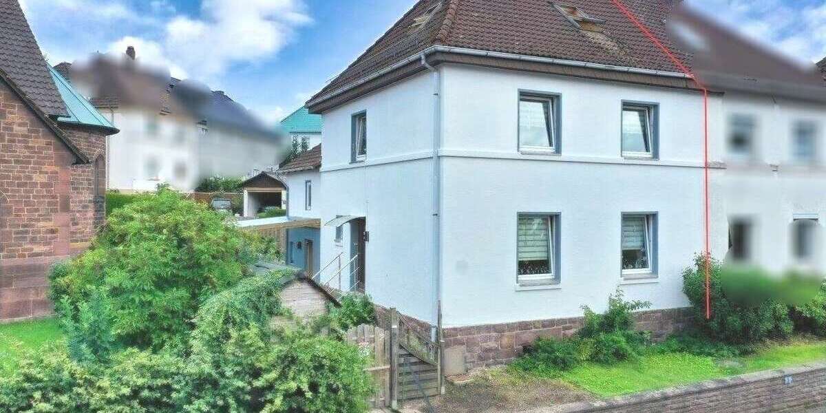 Haus zum Kaufen in Holzminden 150.000 € 130 m² 7 zimmer