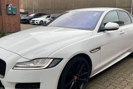 Jaguar XF 252.000 km 14.795 &euro; Hamburg 20537
