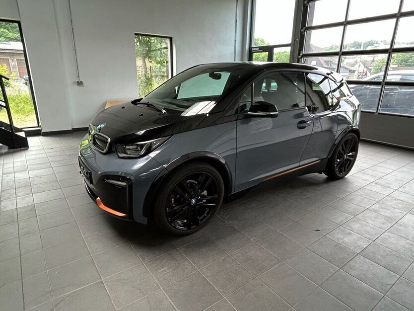 i3