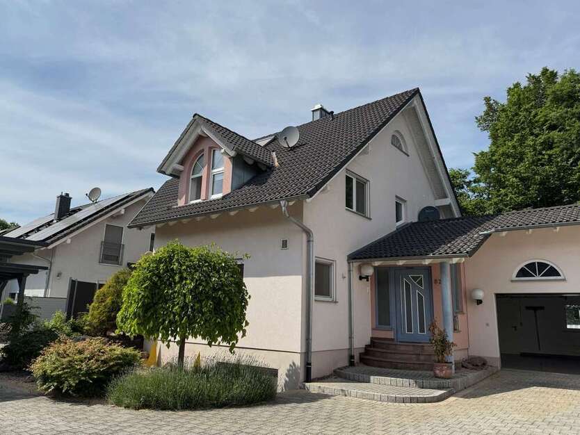 Haus zum Kaufen in Offenburg - Weier 875.000 € 210 m²