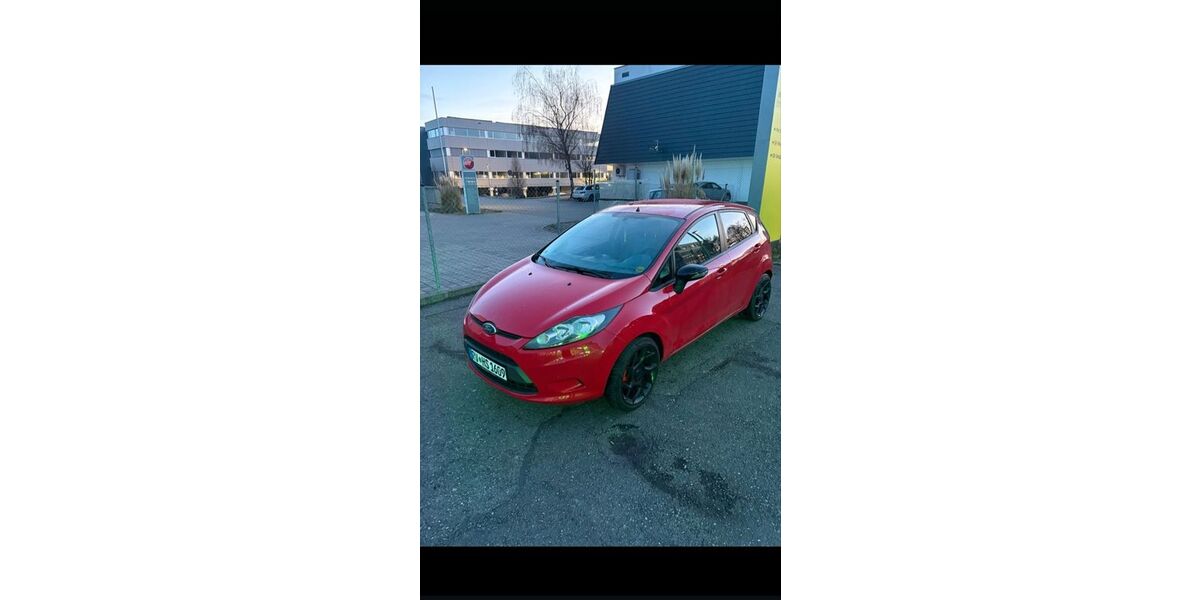 Ford Fiesta 136.600 km 2.999 &euro; Blitzenreute 88273