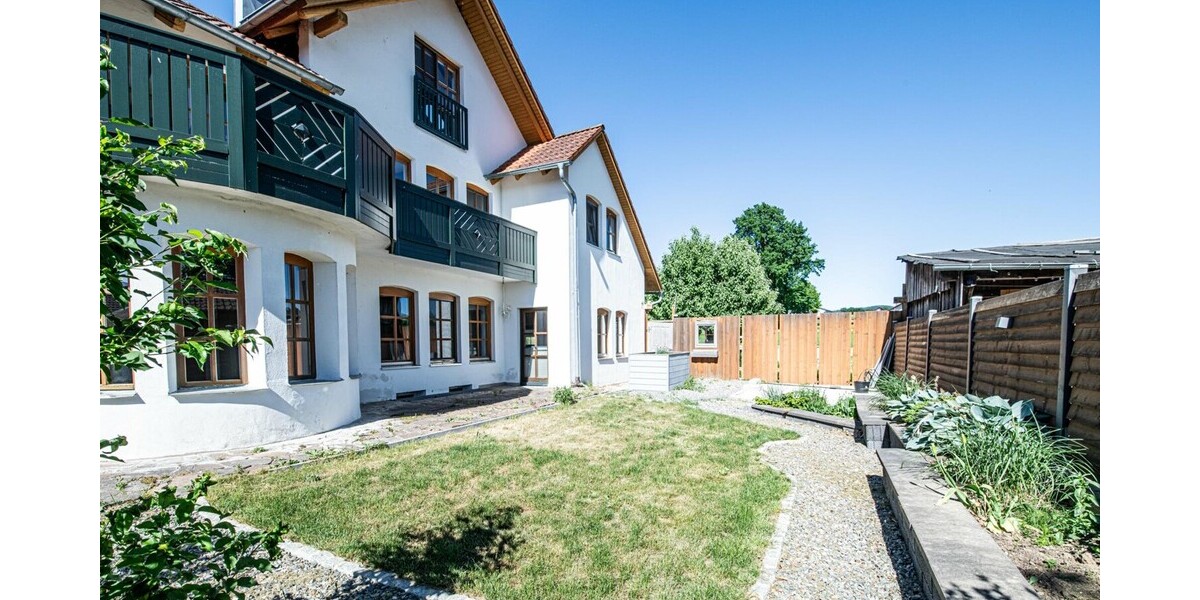 Wohnen, Vermieten oder Mehrgenerationenwohnen unter einem Dach mit zwei separaten Eingängen - Zweifamilienhaus Schönthal / Döfering Döfering | Angebot:26855935