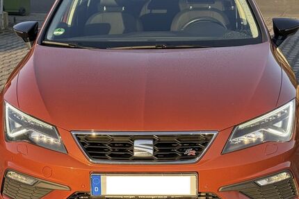 Seat Leon 162.600 km 12.900 &euro; Büdingen 63654