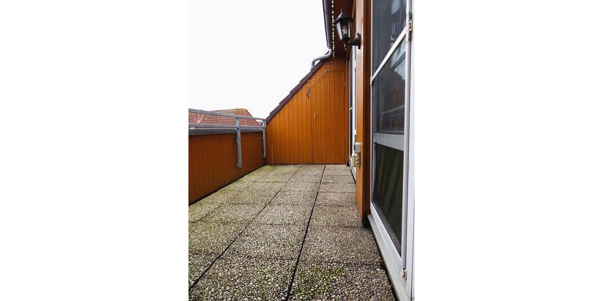 Dachgeschoßwohnung Leer (Ostfriesland) - 3 Zimmer, 90 m&sup2;, 780&euro; | Angebot:26424702