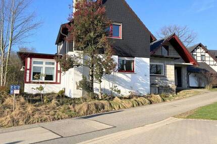 Haus Meinerzhagen Valbert - 7 Zimmer, 179 m&sup2;, 219.000&euro; | Angebot:26082826