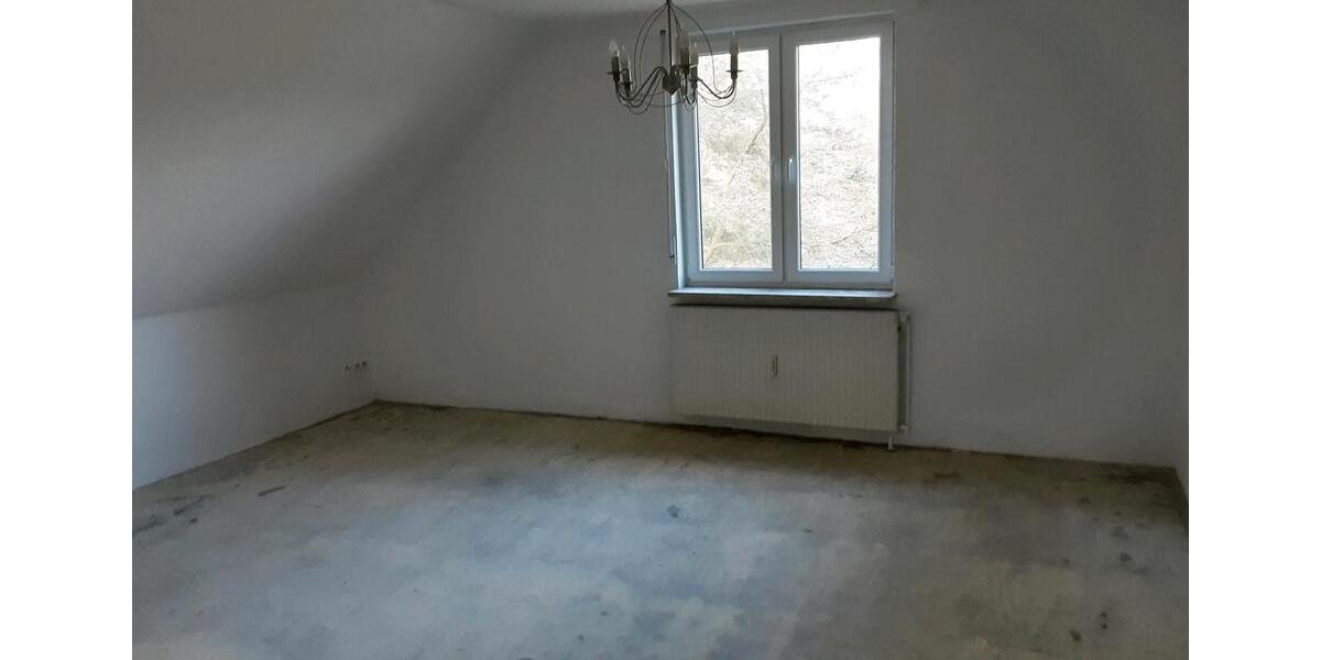 Dachgeschoßwohnung Otterndorf - 3 Zimmer, 98 m&sup2;, 1.000&euro; | Angebot:25220018