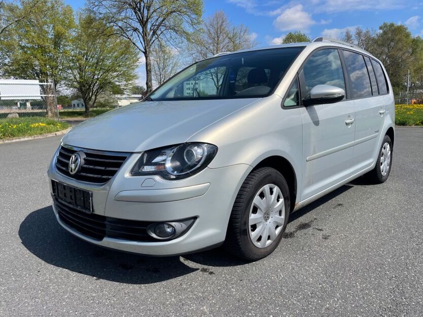 VW Touran 178.962 km 2.490 € Göttingen 37079
