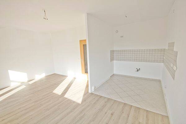 Etagenwohnung Halle (Saale) Silberhöhe - 3 Zimmer, 56 m&sup2;, 269&euro; | Angebot:26378601