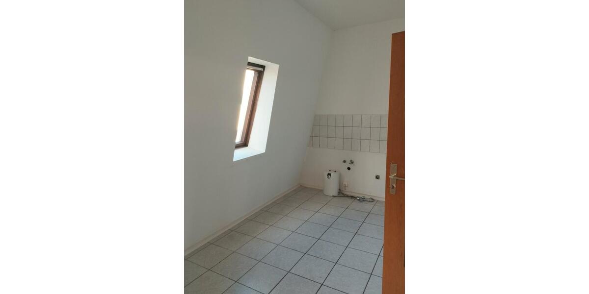 Etagenwohnung Zittau - 3 Zimmer, 88 m&sup2;, 388&euro; | Angebot:26382743