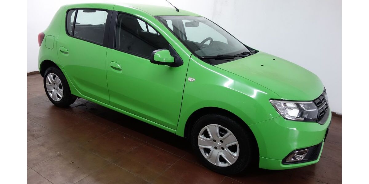 Dacia Sandero 98.000 km 5.999 &euro; Mühlacker 75417