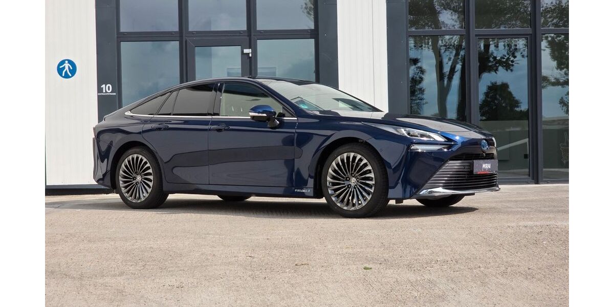 Toyota Mirai 2.687 km 22.900 &euro; Blankenfelde-Mahlow bei BERLIN 15831