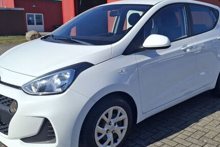 Hyundai i10 93.805 km 8.490 &euro; Karlsburg OT Moeckow 17495