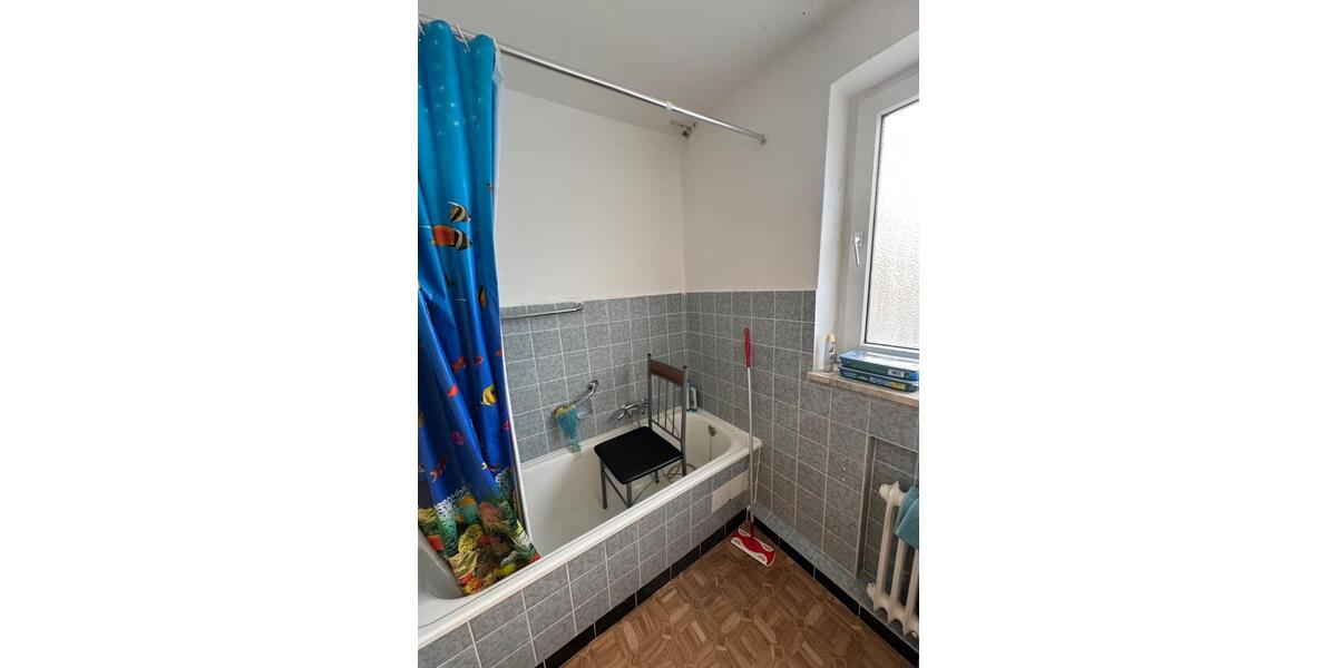 Erdgeschoßwohnung Lage - 2 Zimmer, 63 m&sup2;, 105.000&euro; | Angebot:24742994