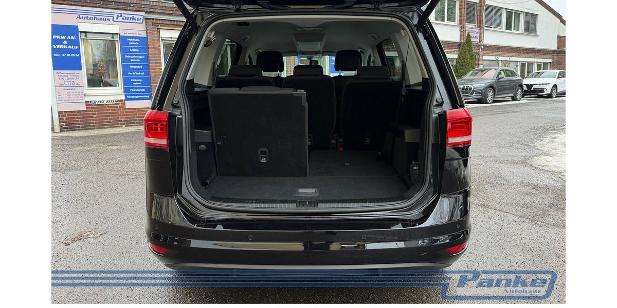 VW Touran Comfortl.DSG BT110 TSI*7Sitz*NAV*ACC*PDC* 40.678 km 22.990 &euro; Berlin 13187