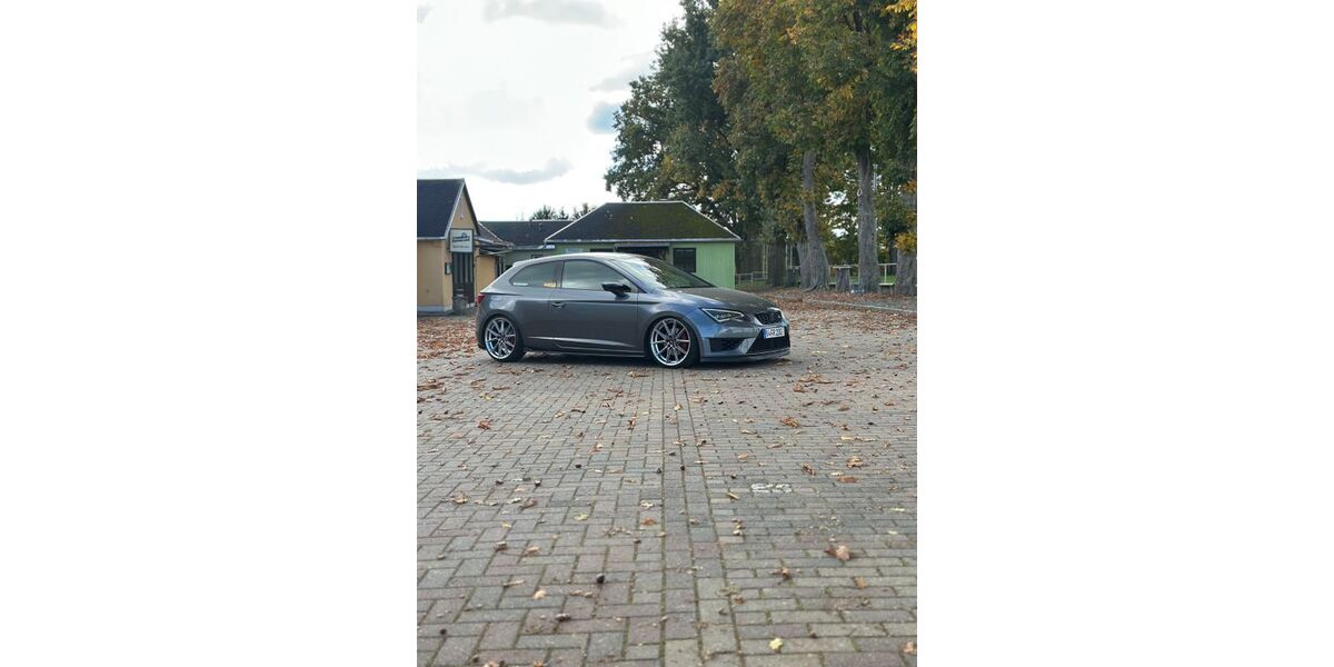 Seat Leon 123.000 km 10.500 &euro; Rosenbach 08539