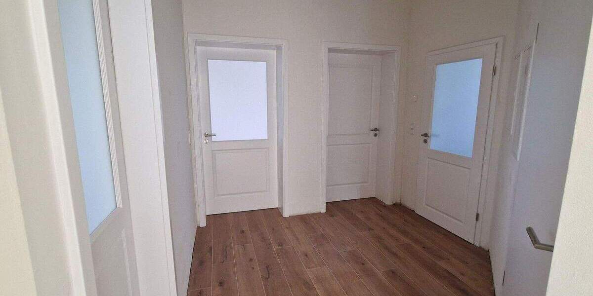 Etagenwohnung Detmold Heiligenkirchen - 3 Zimmer, 88 m&sup2;, 360.000&euro; | Angebot:25359669