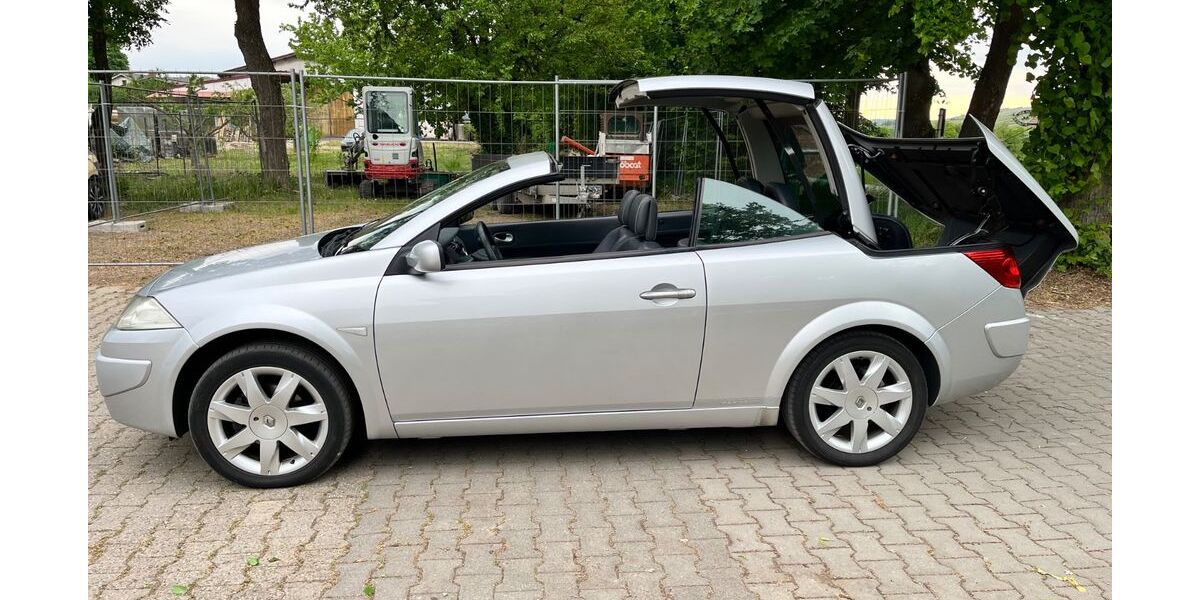 Renault Megane 335.412 km 2.200 &euro; Mainz 55120