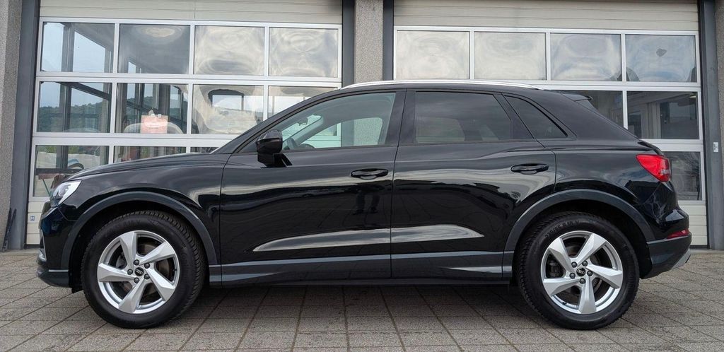 Audi Q3 62.800 km 34.900 &euro; Meckenbeuren 88074