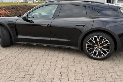 Porsche Taycan 45.000 km 58.900 &euro; Grenzach-Wyhlen 79639