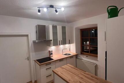 Neugründung 5er WG in Einfamilienhaus 6 zimmer