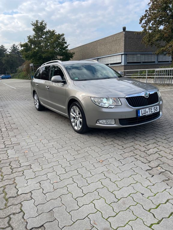 Skoda Superb 225.000 km 6.790 € Ludwigshafen 67065