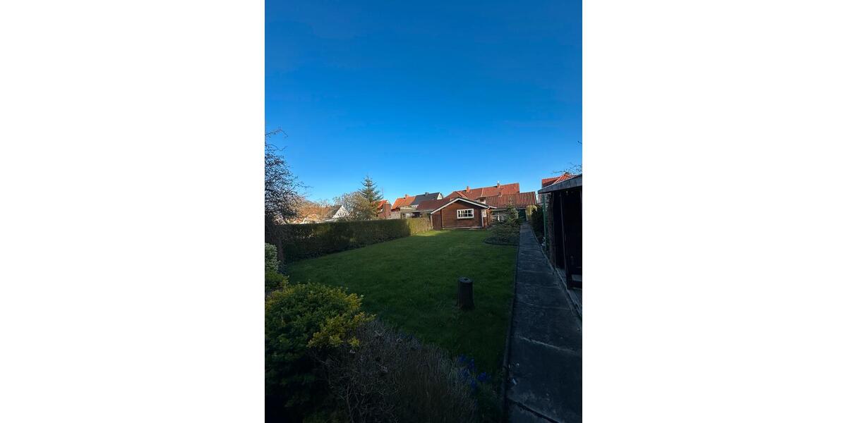 Doppelhaushälfte Varel - 6 Zimmer, 140 m&sup2;, 1.300&euro; | Angebot:26202205