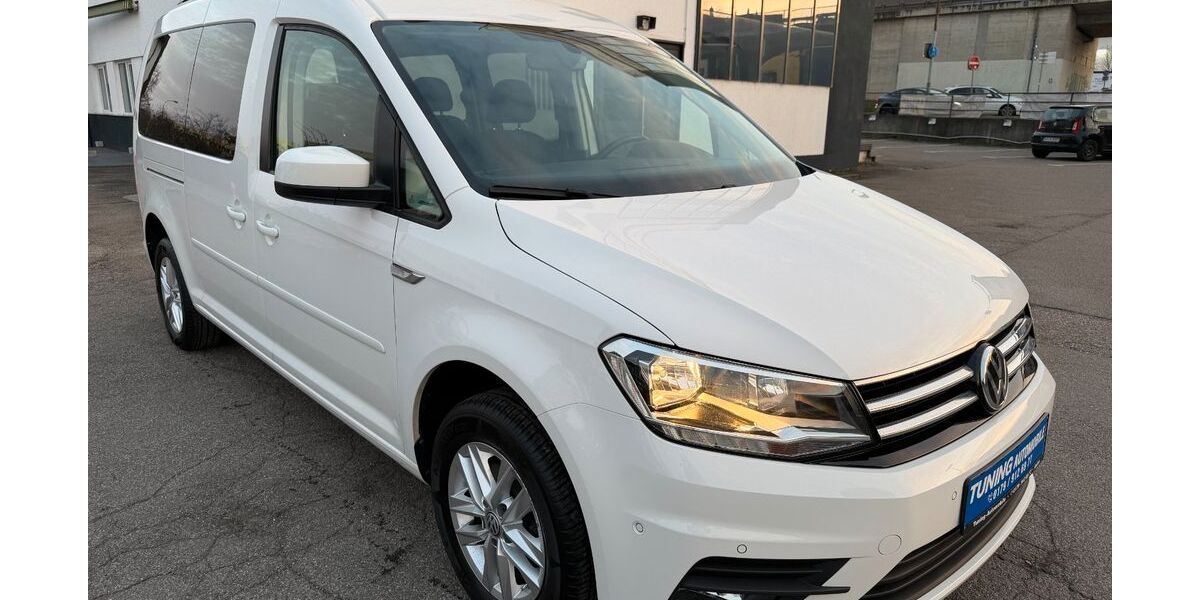 VW Caddy Maxi 94.000 km 18.990 &euro; Aalen 73431