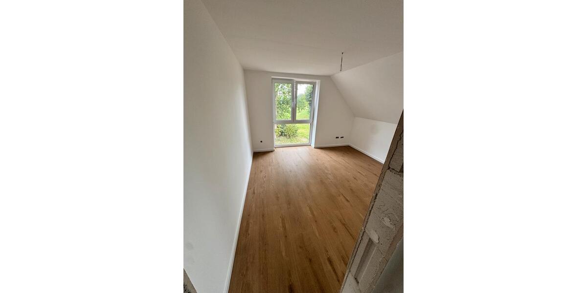 Doppelhaushälfte Großenaspe - 5 Zimmer, 140 m&sup2;, 1.750&euro; | Angebot:26009661