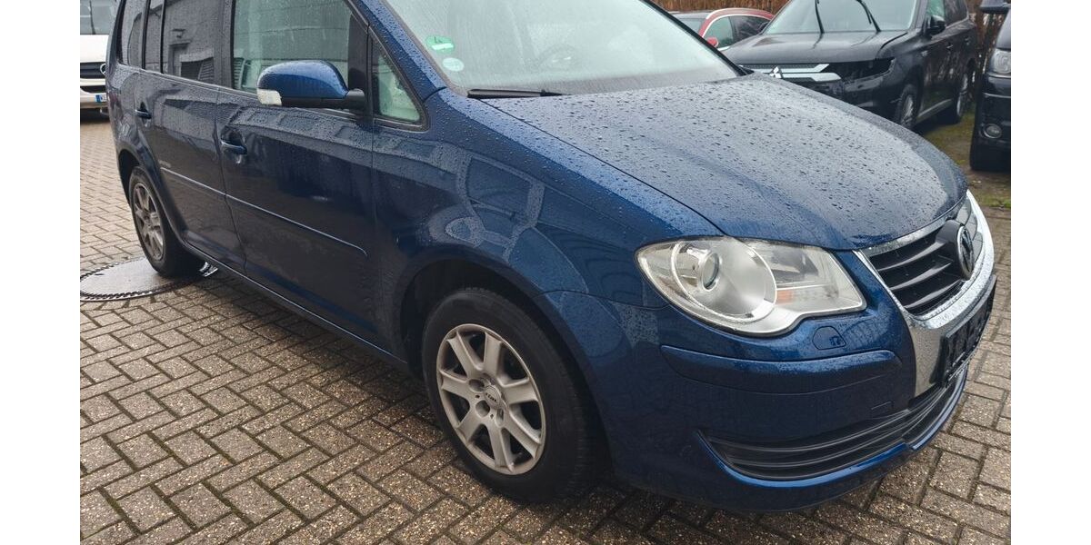 VW Touran 279.000 km 3.250 &euro; Kevelaer 47623