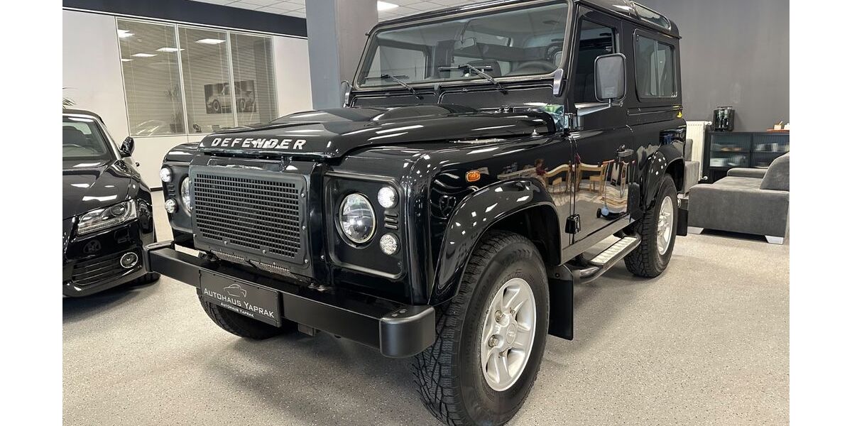 Land Rover Defender 53.339 km 52.990 &euro; Hösbach 63768