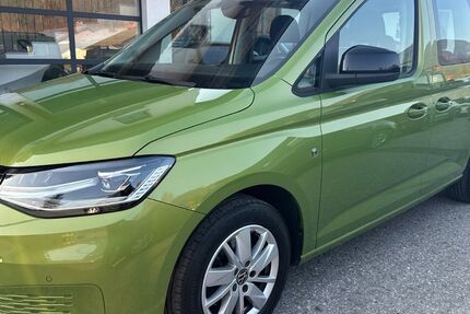 VW Caddy 98.000 km 22.999 &euro; Lenggries 83661