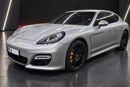 Porsche Panamera 215.000 km 28.900 &euro; Offenbach am Main 63071