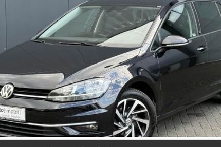 VW Golf 92.900 km 13.480 € Hainburg 63512