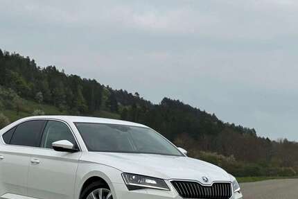 Skoda Superb 79.700 km 19.999 &euro; Lauda-Königshofen 97922