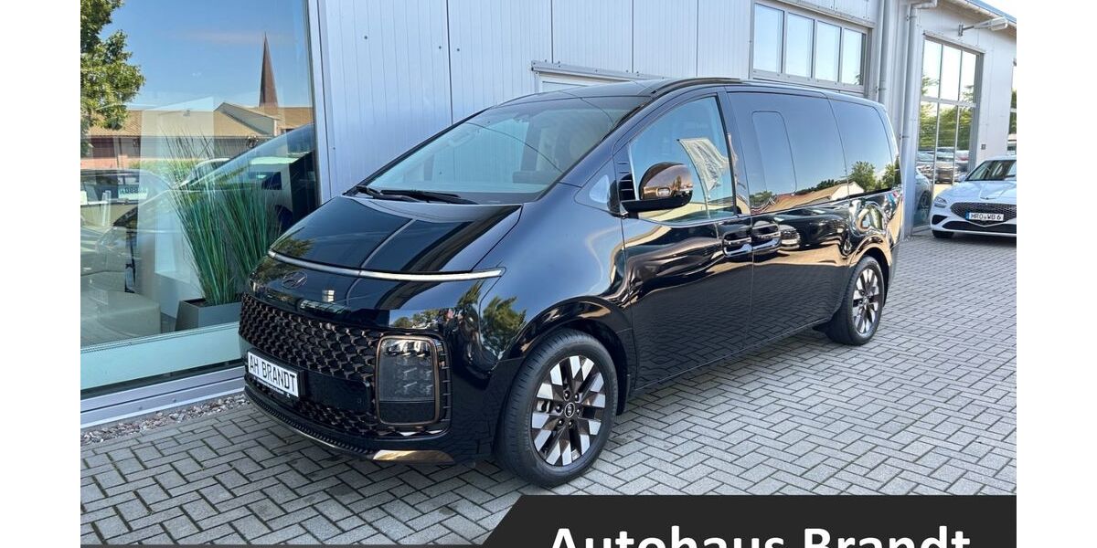 Hyundai STARIA 48.849 km 42.950 € Waren 17192