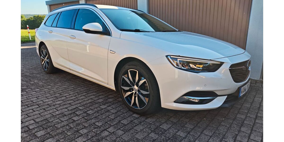 Opel Insignia 138.000 km 9.790 &euro; Vacha 36404