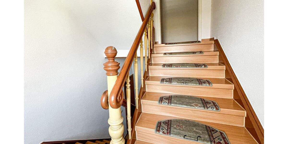 Kleines Mehrfamilienhaus mit zwei bezugsbereiten Wohnungen in Erfurt Daberstedt 1 zimmer