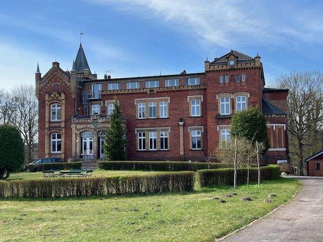 Etagenwohnung Hoppenrade - 2 Zimmer, 72 m&sup2;, 115.000&euro; | Angebot:24812841