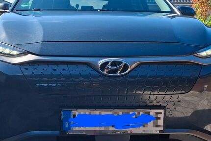 Hyundai KONA Elektro 37.498 km 17.299 &euro; Lützow 19209