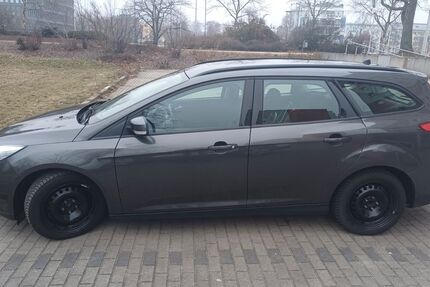 Ford Focus 100.250 km 7.800 &euro; Drebkau 03116