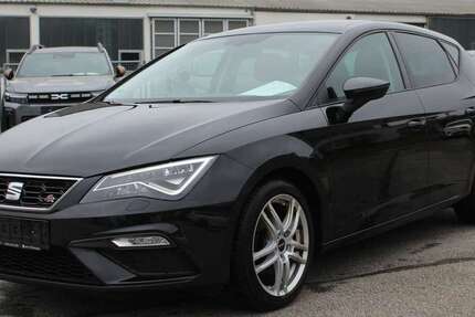 Seat Leon 96.016 km 13.990 &euro; Aicha 94529