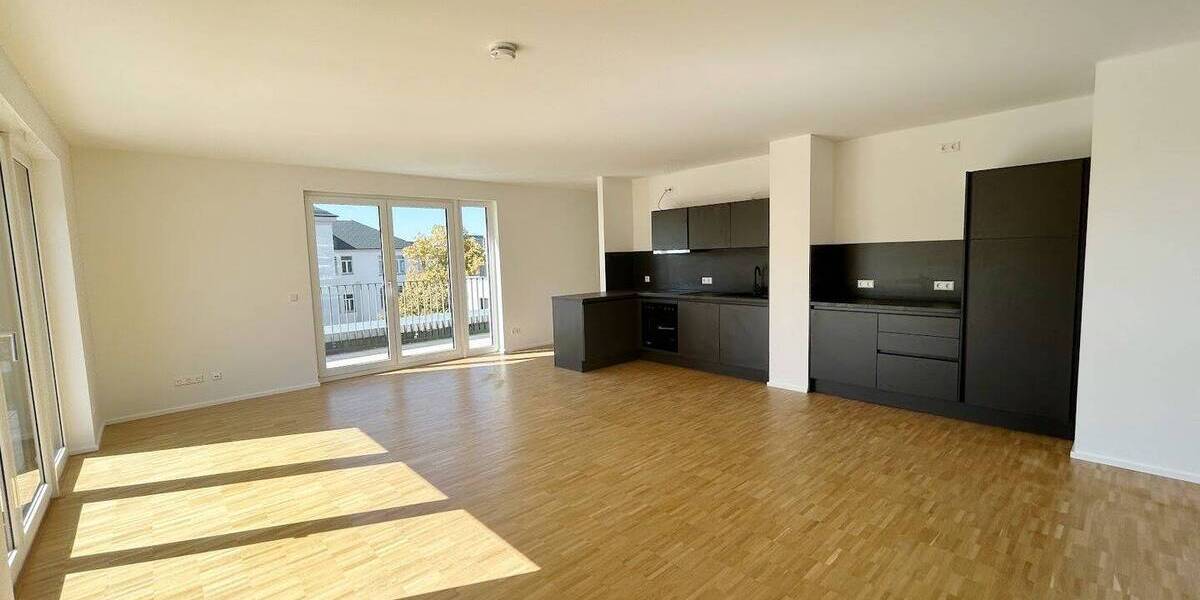 Etagenwohnung Stuttgart Untertürkheim - 3 Zimmer, 118 m&sup2;, 2.190&euro; | Angebot:23533429