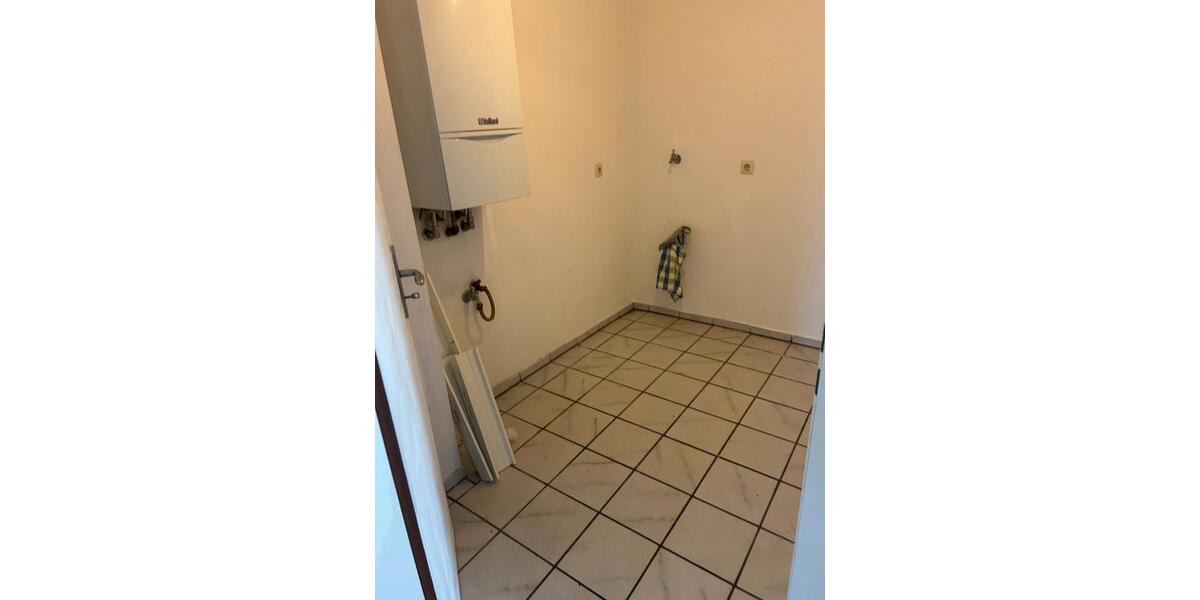 Dachgeschoßwohnung Stolberg (Rheinland) - 4 Zimmer, 116 m&sup2;, 285.000&euro; | Angebot:26351307