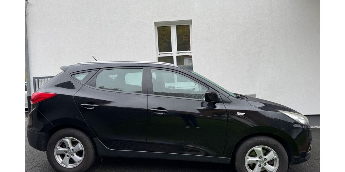 Hyundai ix35 115.000 km 6.400 &euro; Albstadt 72461