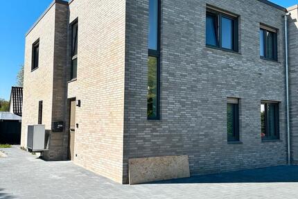 Moderne 5 Zimmer Doppelhaushälfte in 49324 Melle Neubau