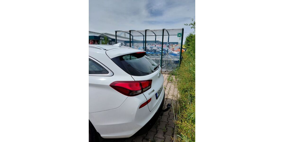 Hyundai i30 84.060 km 16.199 &euro; Weimar 99428