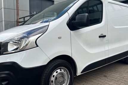 Renault Trafic 134.500 km 8.480 &euro; Berlin 13353