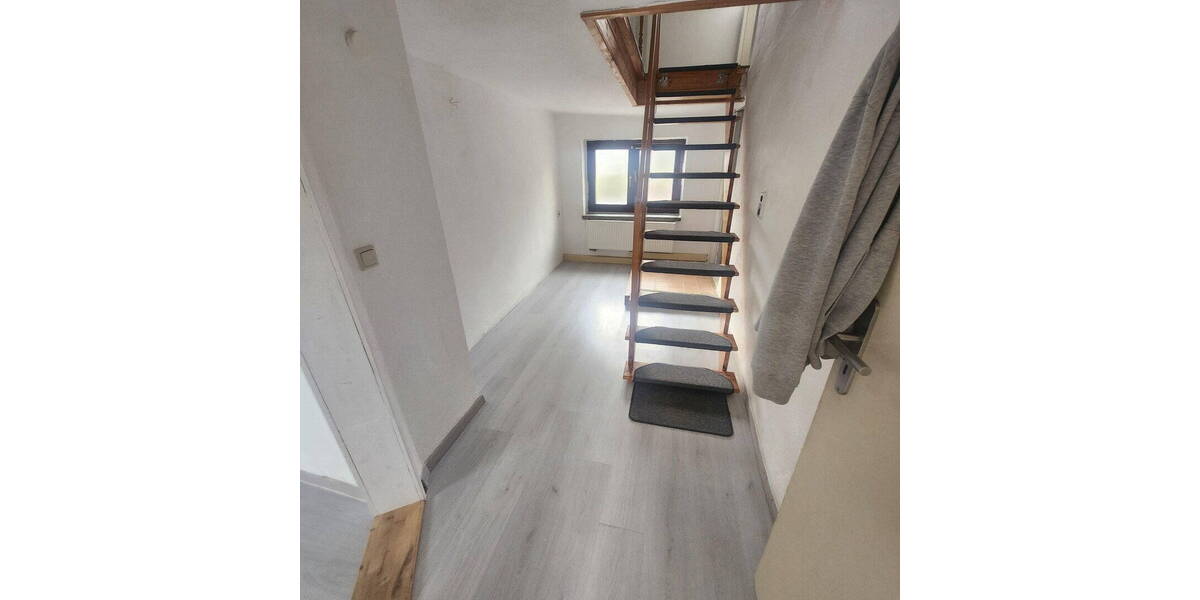 Einfamilienhaus Großschirma Großvoigtsberg - 3 Zimmer, 90 m&sup2;, 450&euro; | Angebot:26377352